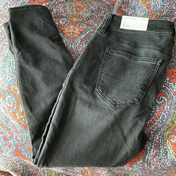 NWT American Eagle Black Soft Knit Hi Rise Next Level Stretch Jegging Jeans - Picture 1 of 5